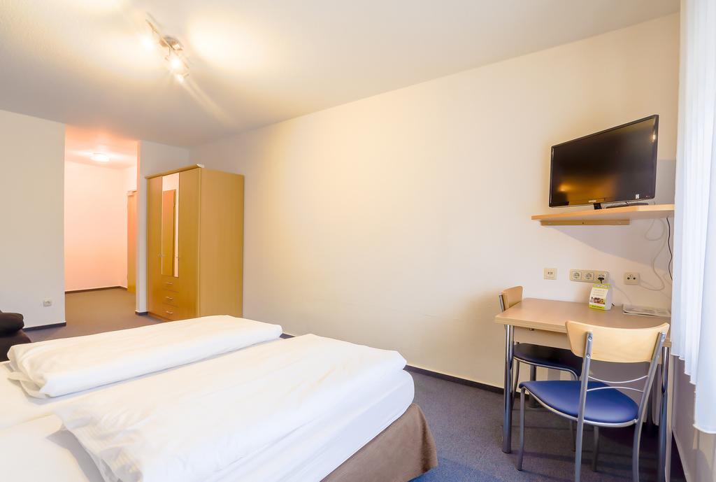 Gasthof Alte Post Falkendorf Exteriör bild